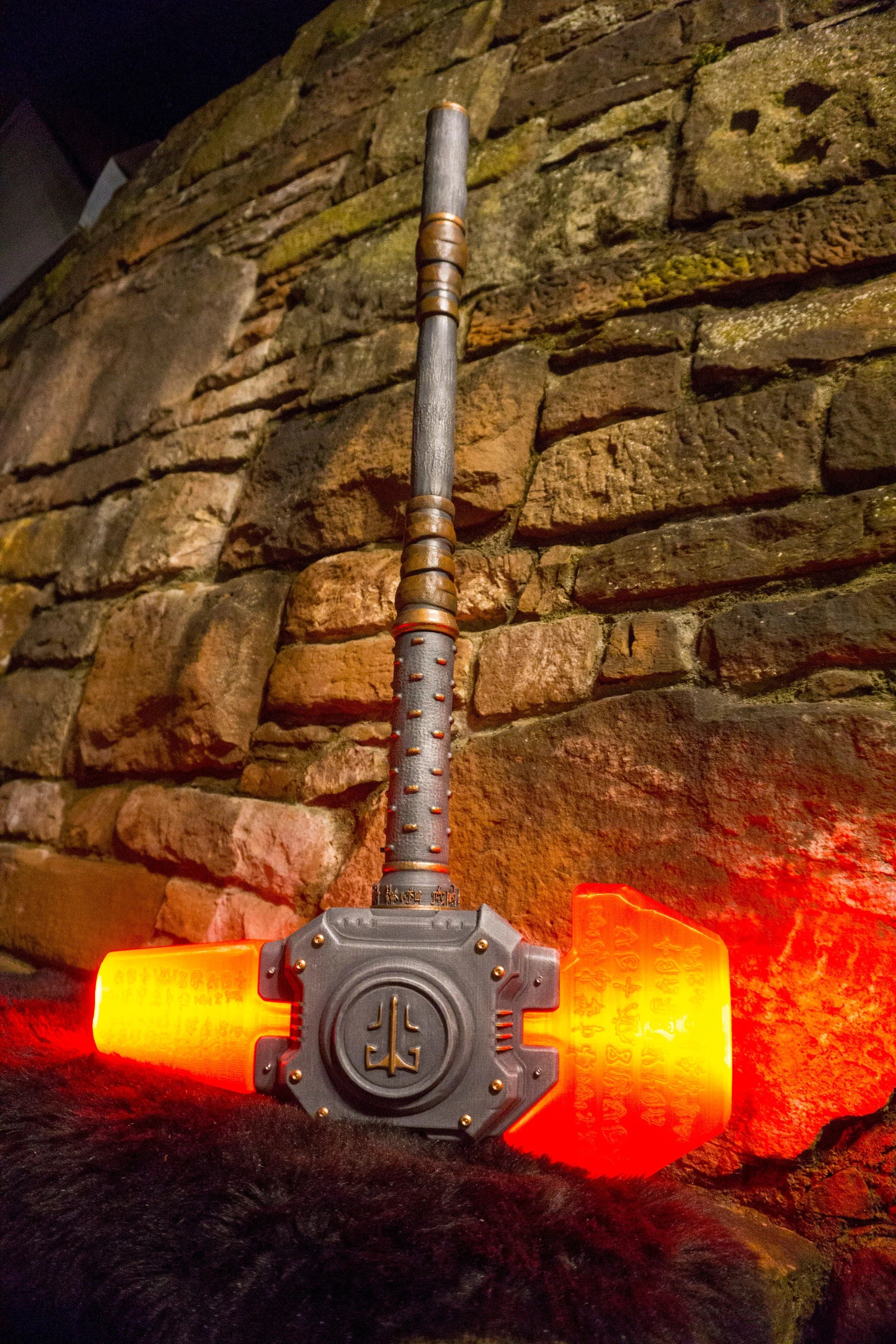 DOOM Eternal The Sentinel Hammer " Hellbreaker"